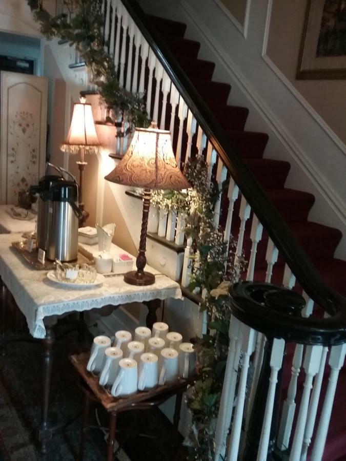 Hanover House Bed And Breakfast Niagara Falls Exterior foto